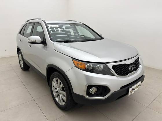 KIA SORENTO 2.4 16V GASOLINA EX 7L 4WD AUTOMÁTICO